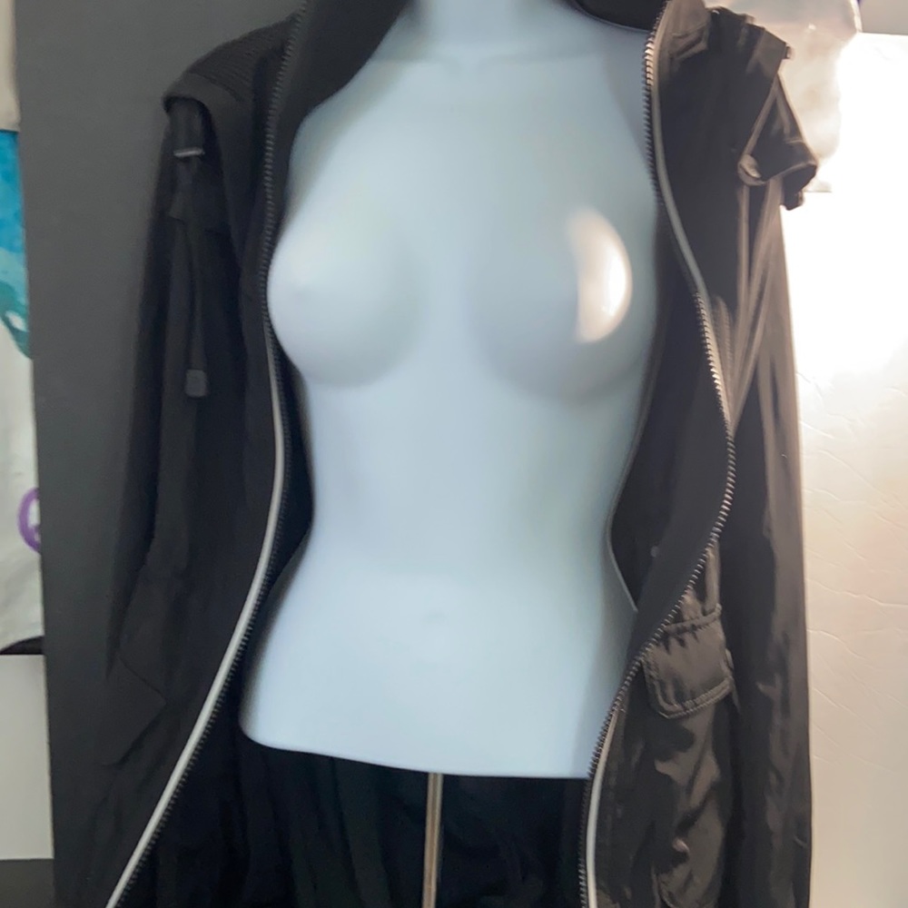Explorer Anorak Jacket xs women’s beautiful jacket